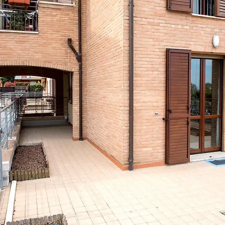 C002 - Camerano, Delizioso Bilocale Con Giardino *