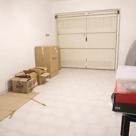 C002 - Camerano, Delizioso Bilocale Con Giardino